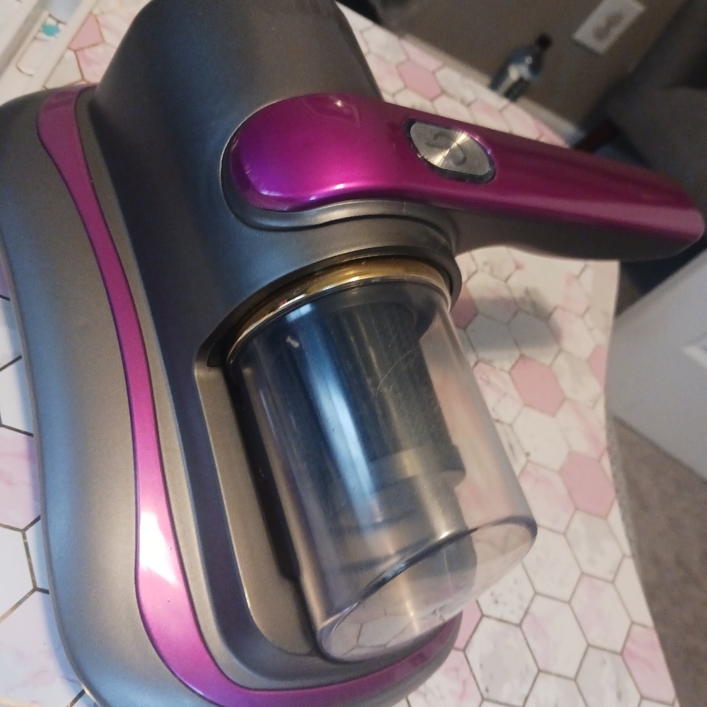 Mini Vacuum